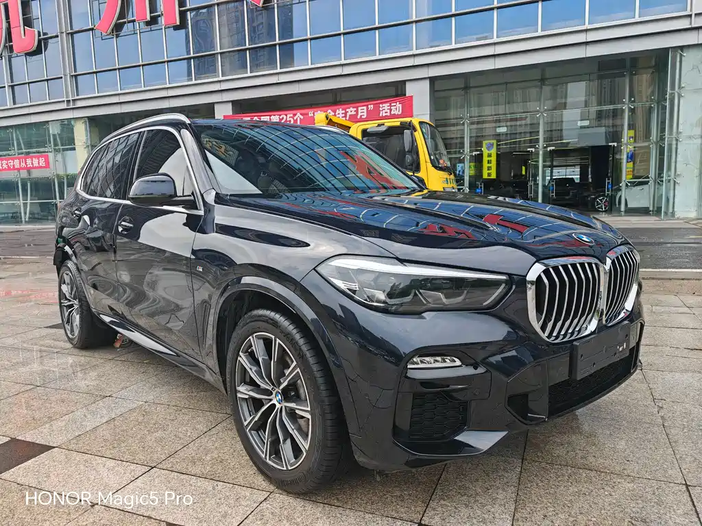 BMW X5 (Import) — фото 3