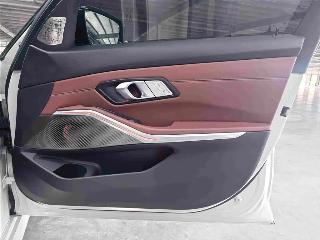 BMW 3 Series — фото 18