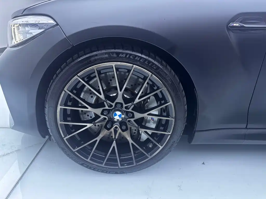 BMW M2 — фото 10