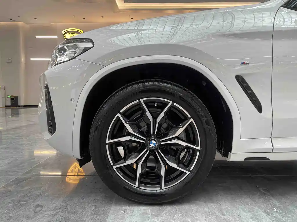 BMW X4 — фото 15