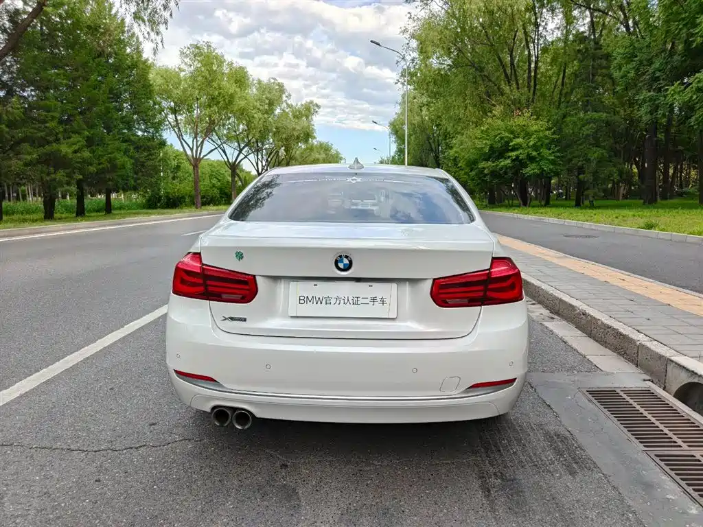 BMW 3 Series — фото 11