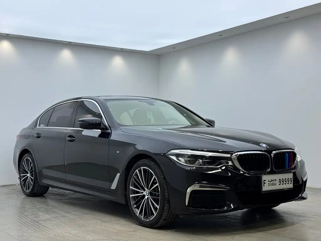 BMW 5 Series — фото 3