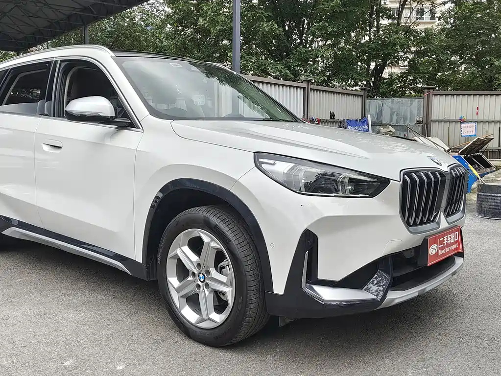 BMW X1 — фото 3