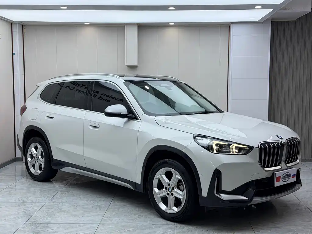 BMW X1 — фото 3
