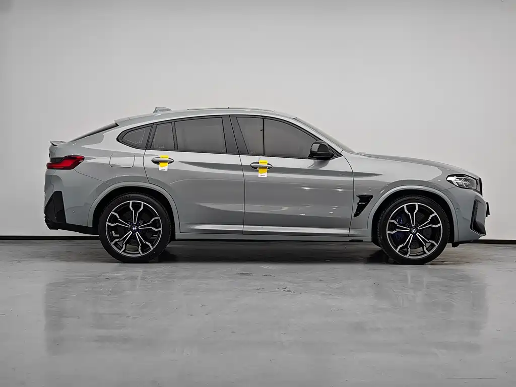 BMW X4 M — фото 10