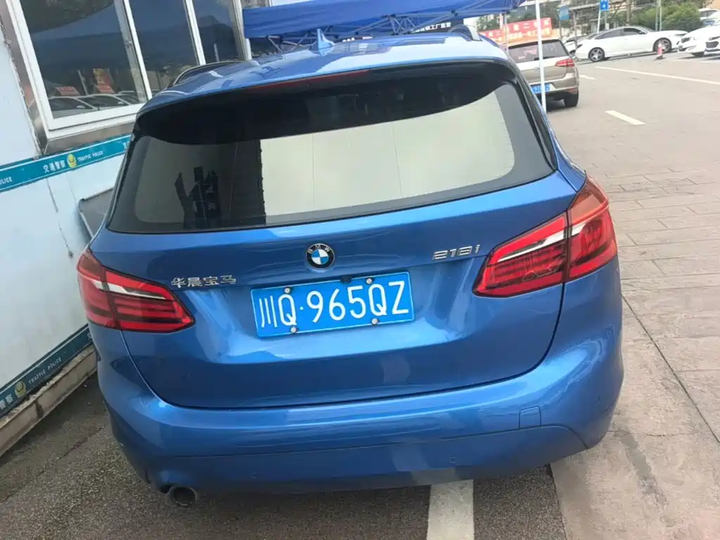 BMW 2 Series Active Tourer — фото 6