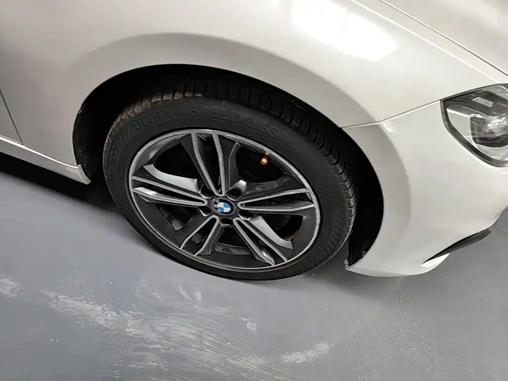 BMW 1 Series — фото 14