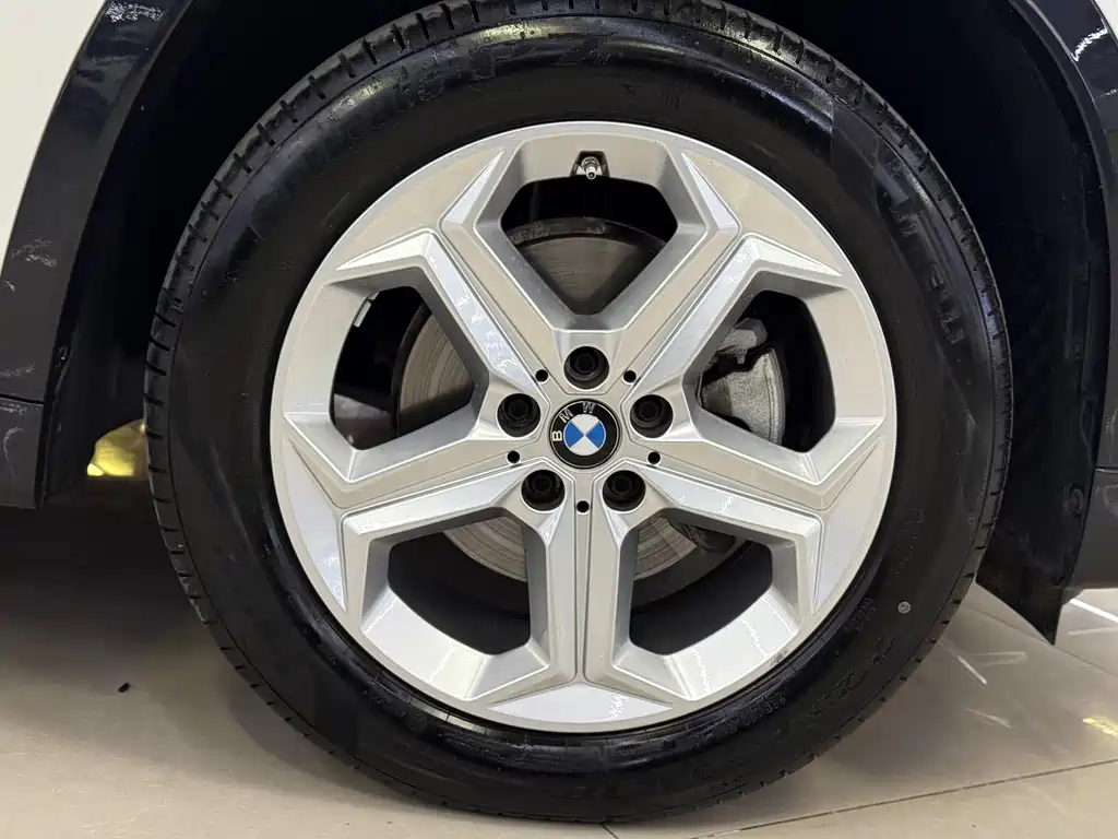 BMW X1 — фото 22