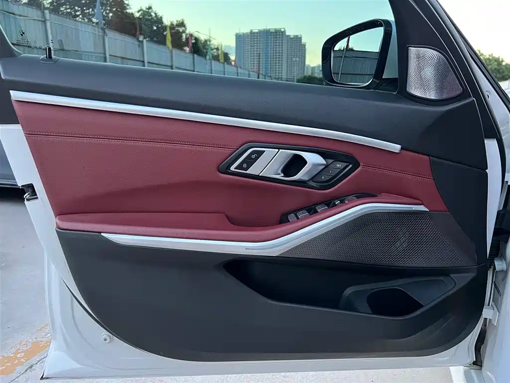 BMW 3 Series — фото 10