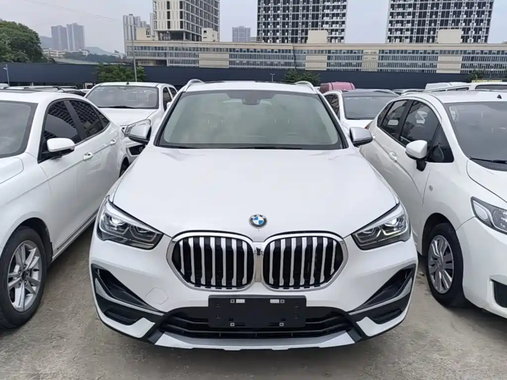 BMW X1 — фото 3