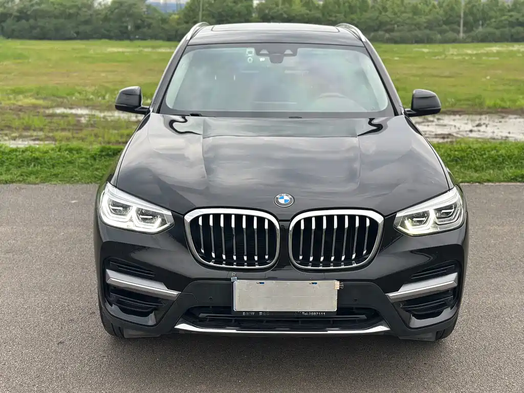 BMW X3 — фото 2