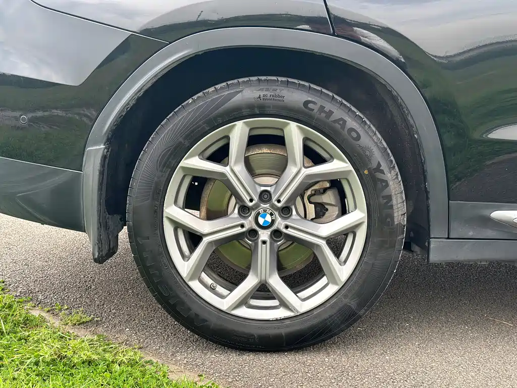 BMW X3 — фото 20