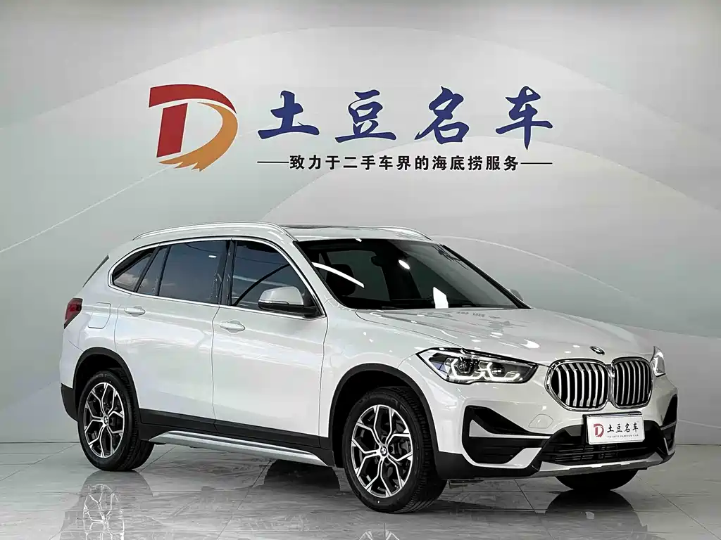 BMW X1 — фото 3