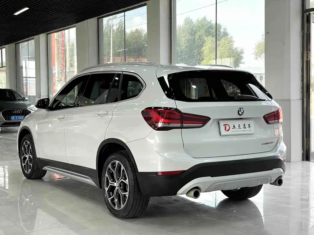 BMW X1 — фото 4
