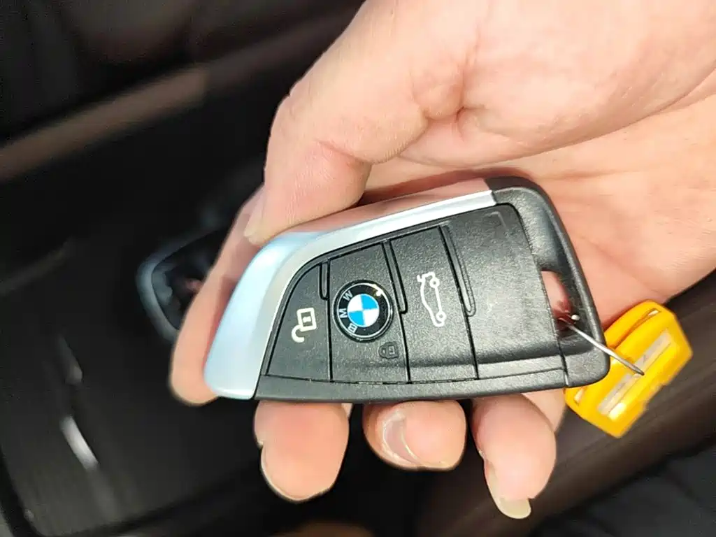 BMW X1 — фото 9