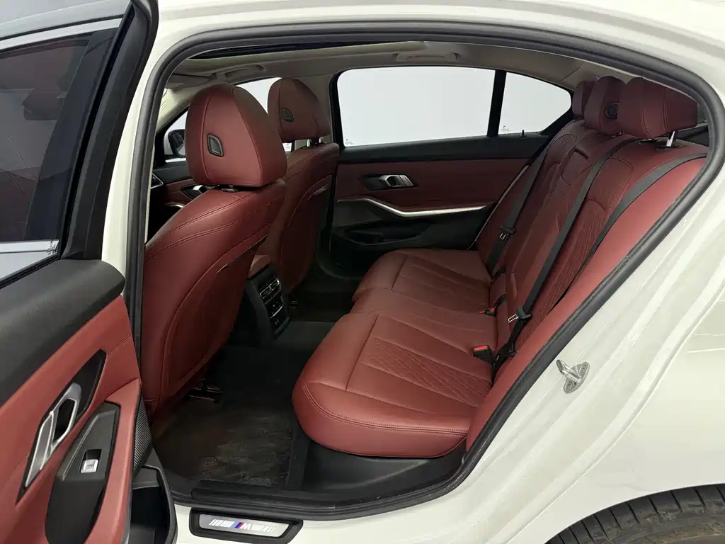 BMW 3 Series — фото 14