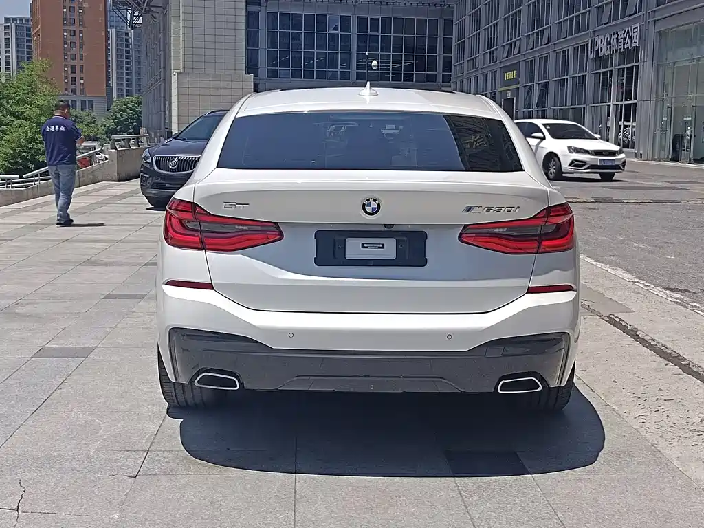 BMW 6 Series GT — фото 7
