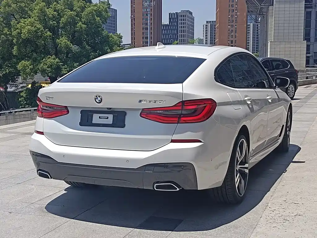 BMW 6 Series GT — фото 8