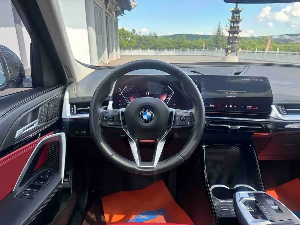 BMW X1 — фото 17
