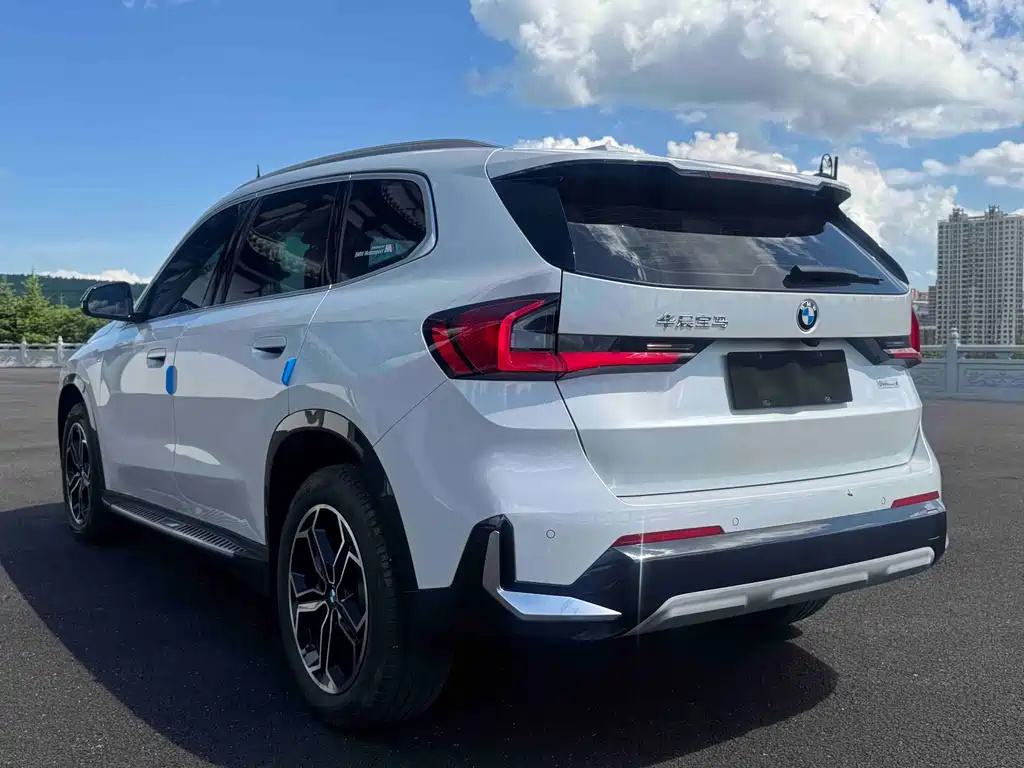 BMW X1 — фото 4