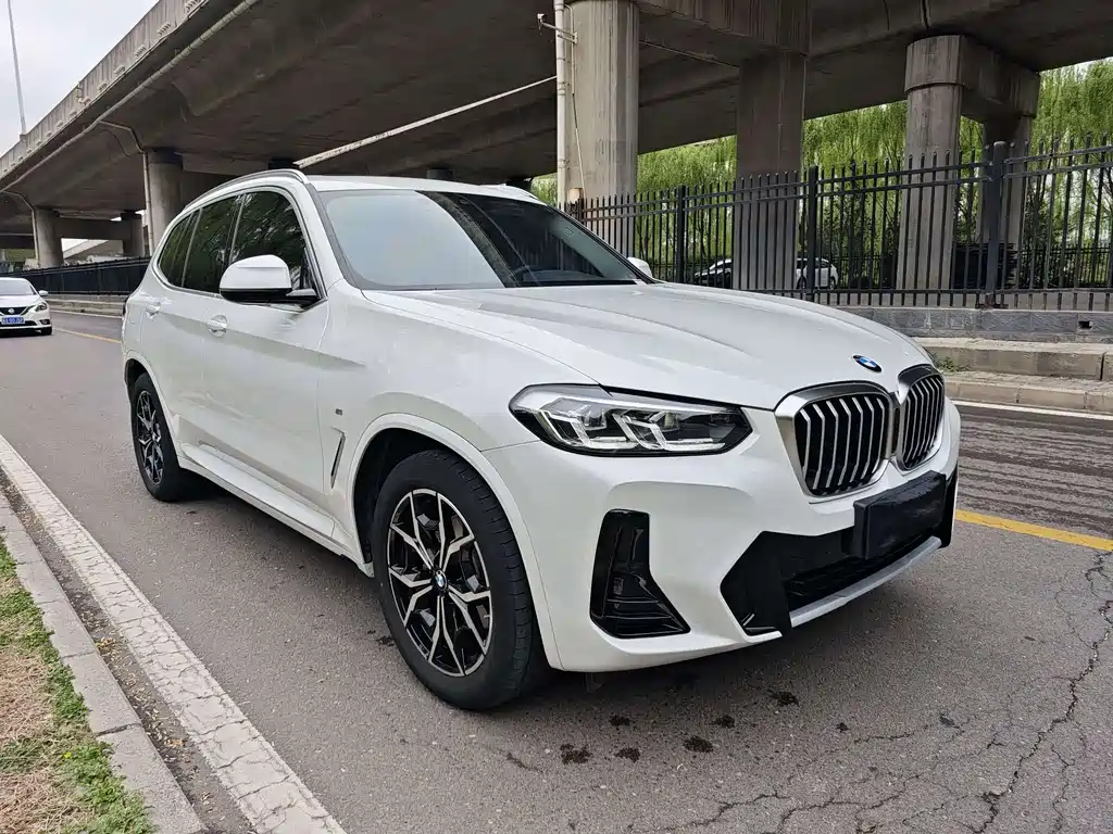 BMW X3 — фото 3