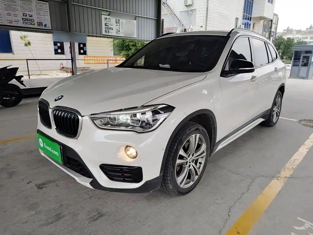 BMW X1 — фото 2