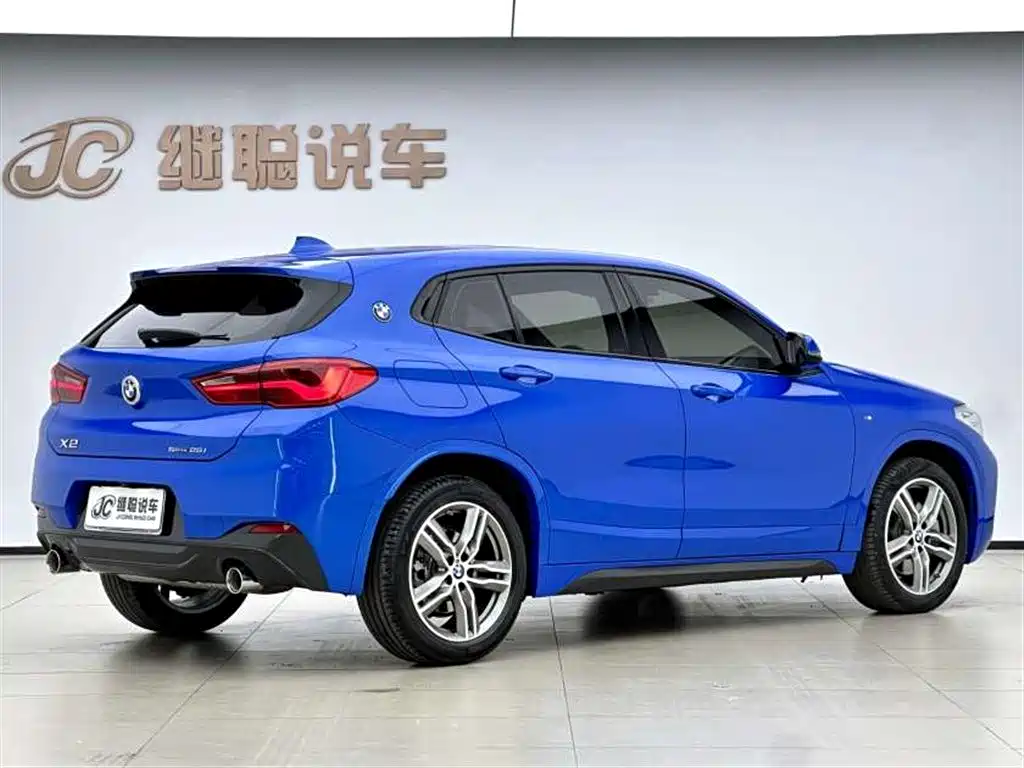 BMW X2 — фото 5