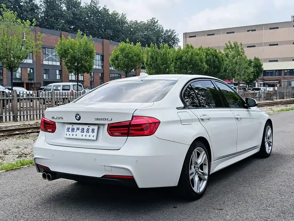 BMW 3 Series — фото 9