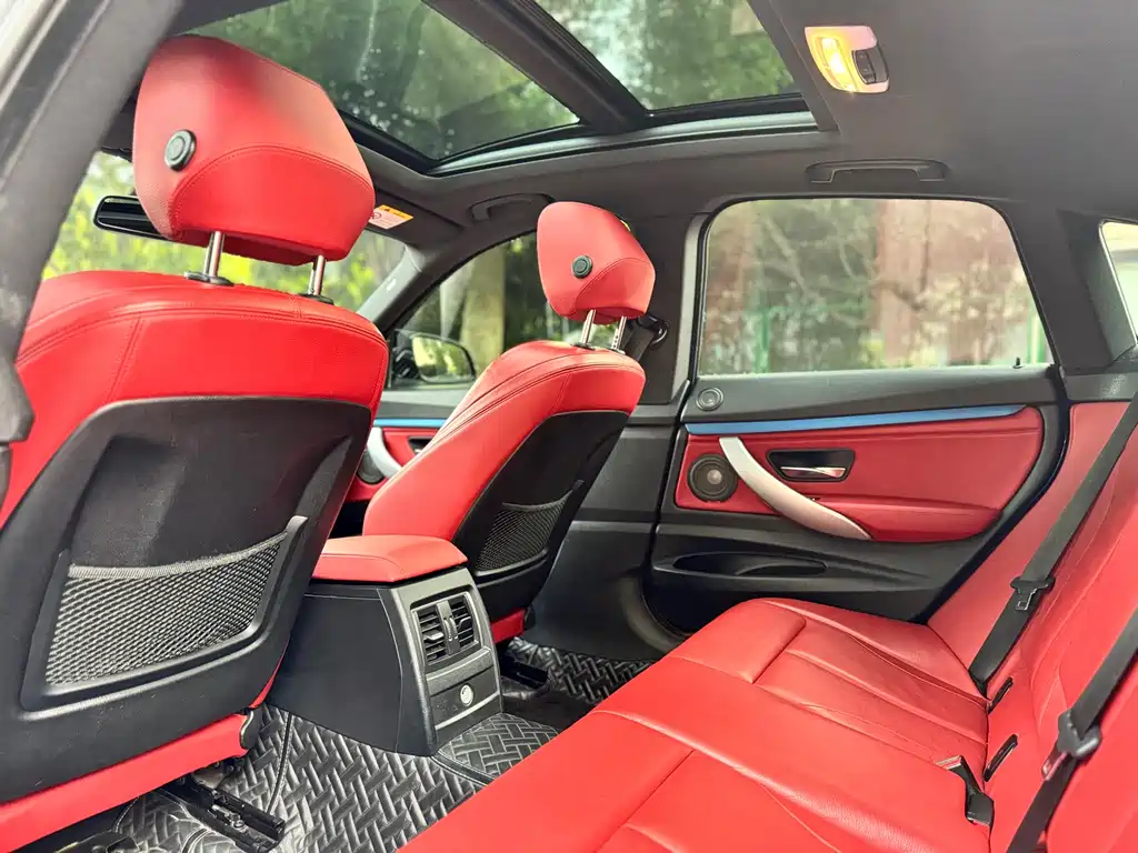 BMW 3 Series GT — фото 5