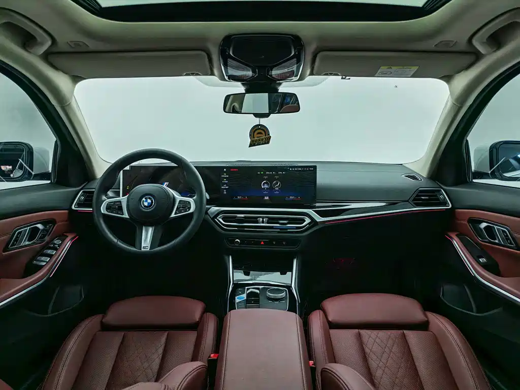 BMW i3 — фото 10