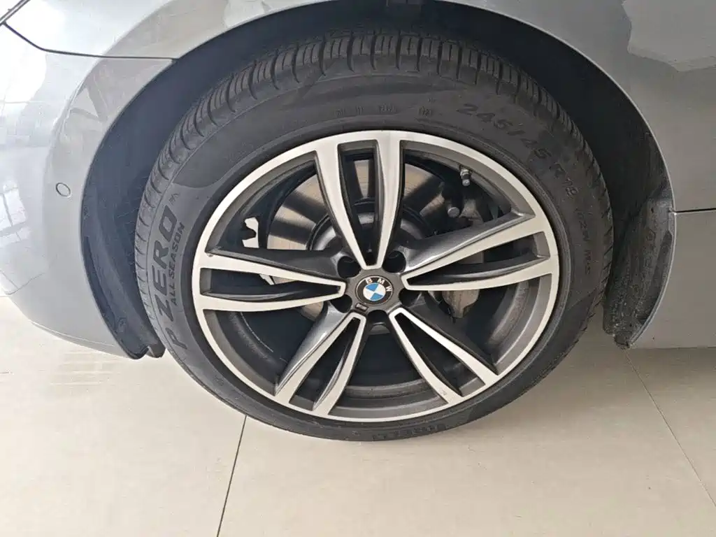 BMW 6 Series GT — фото 23