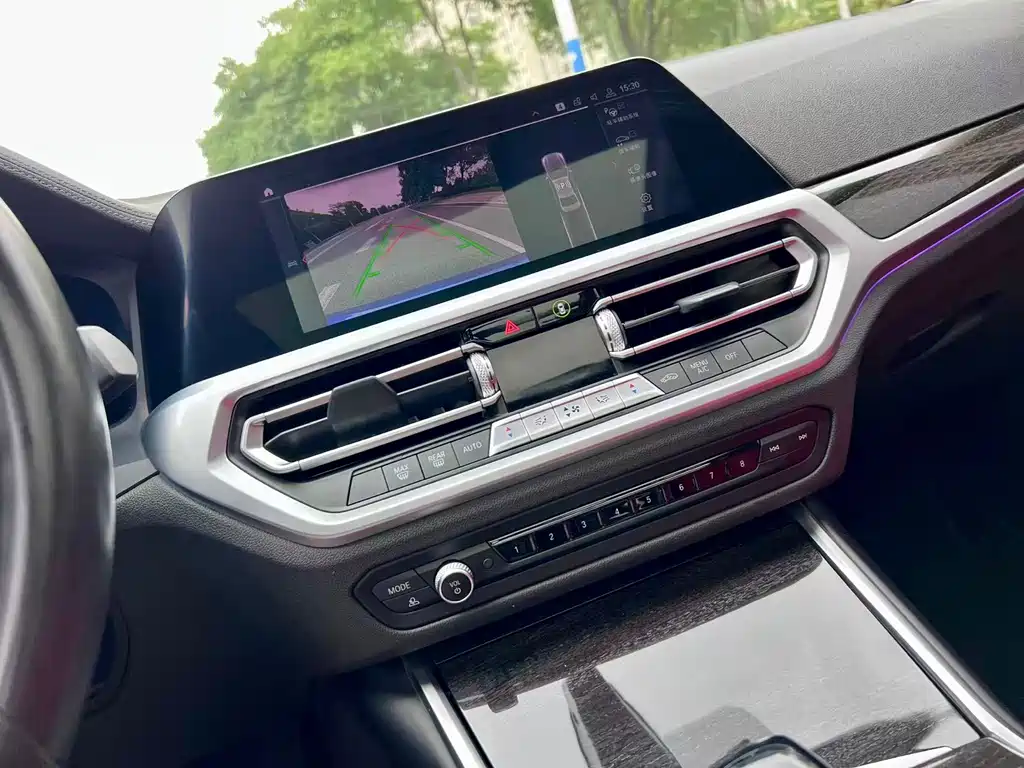 BMW 3 Series — фото 17