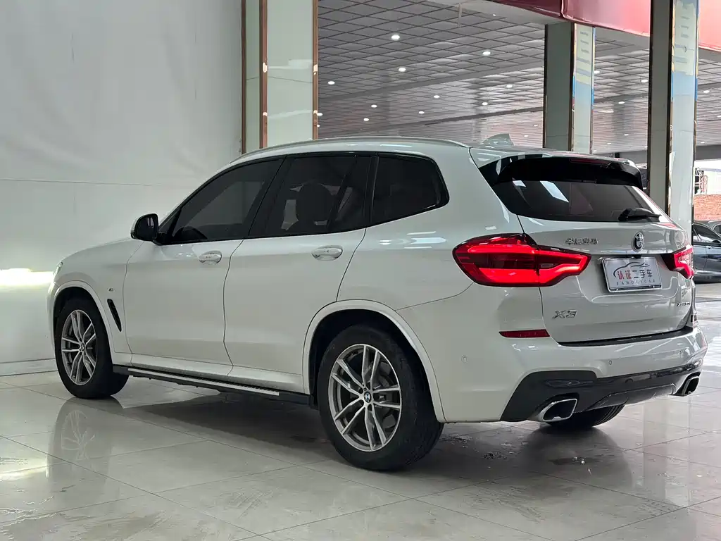 BMW X3 — фото 17