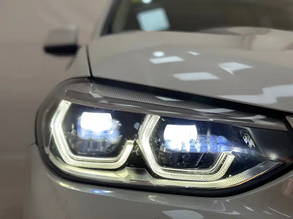BMW X3 — фото 4