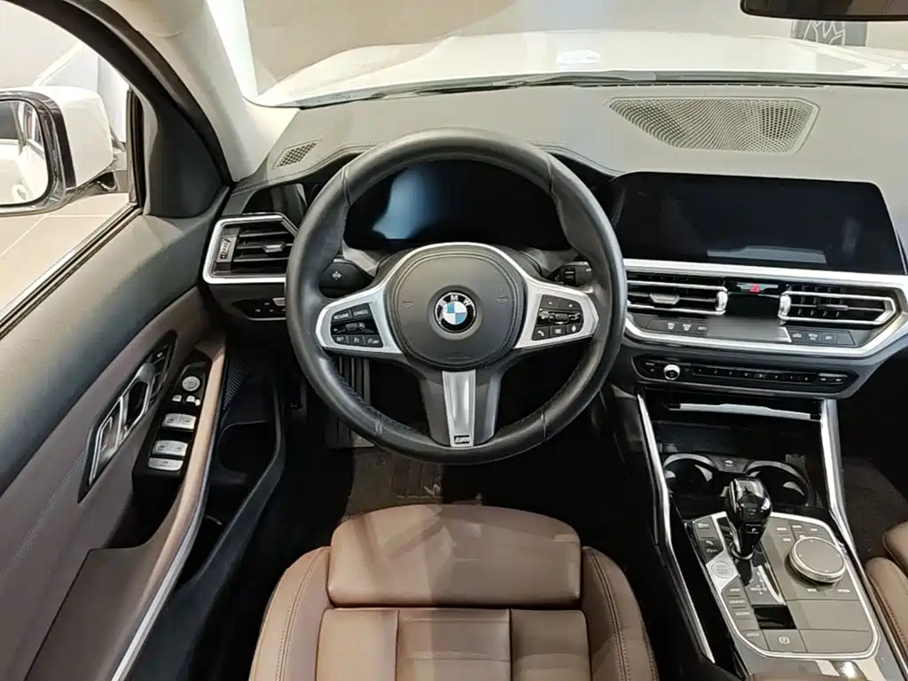 BMW 3 Series — фото 17