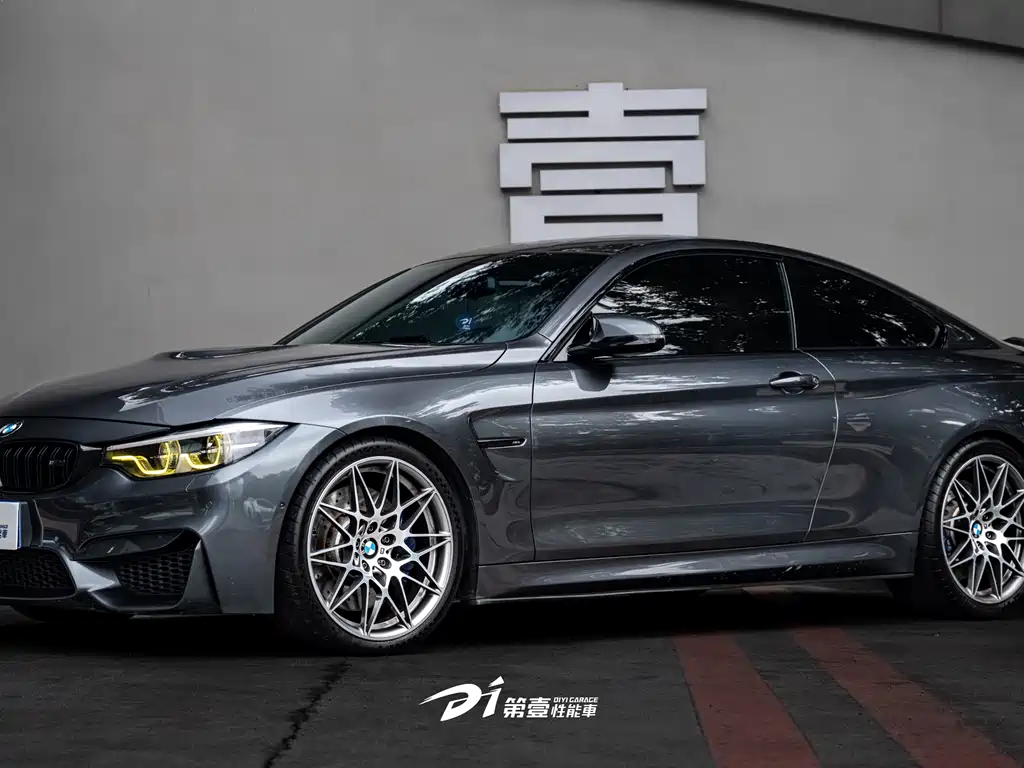 BMW M4 — фото 2
