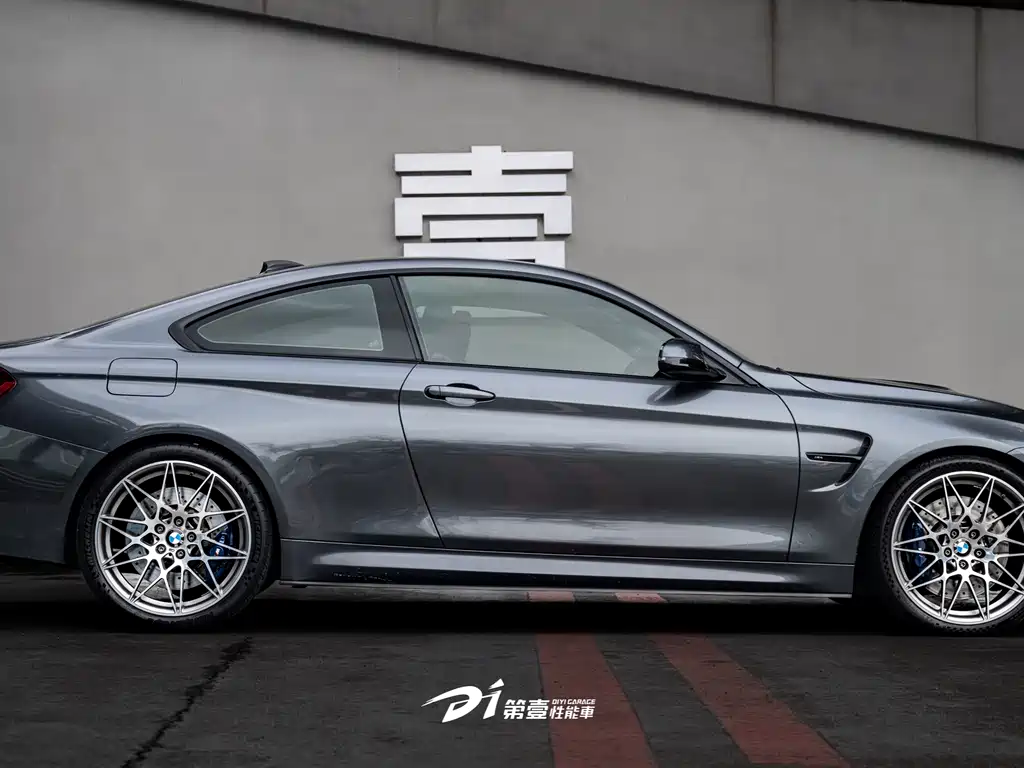 BMW M4 — фото 5