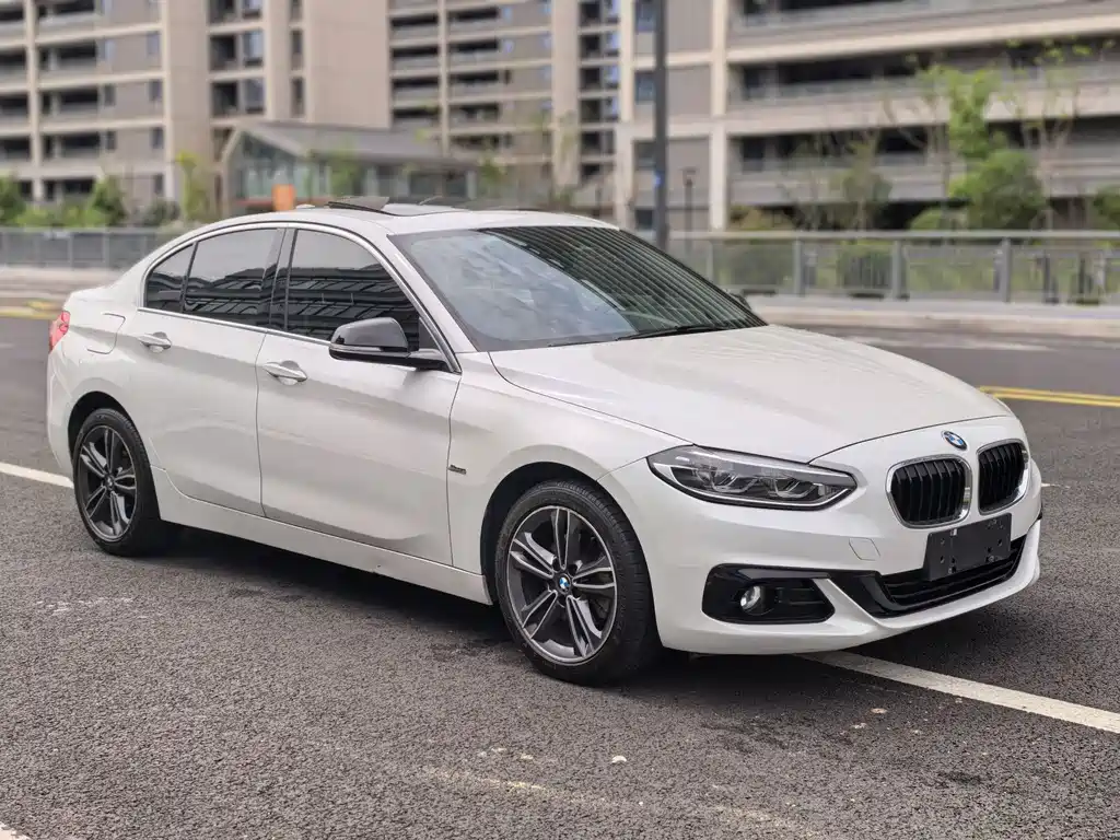 BMW 1 Series — фото 3