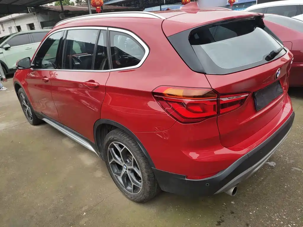 BMW X1 — фото 23