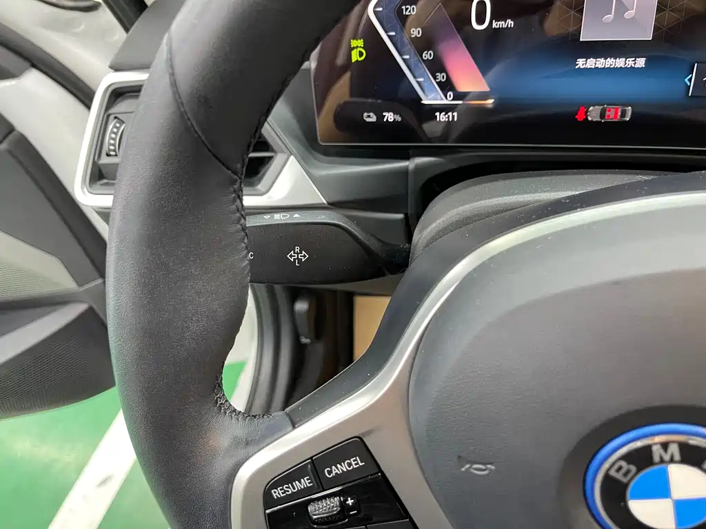 BMW i3 — фото 13