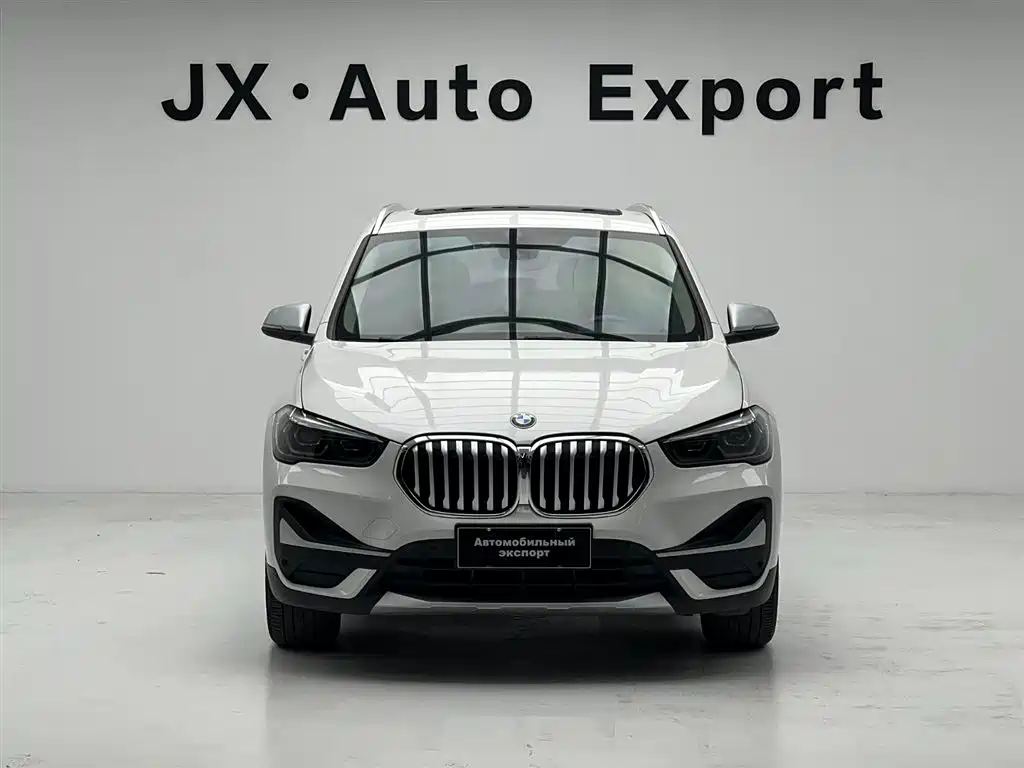 BMW X1 — фото 2