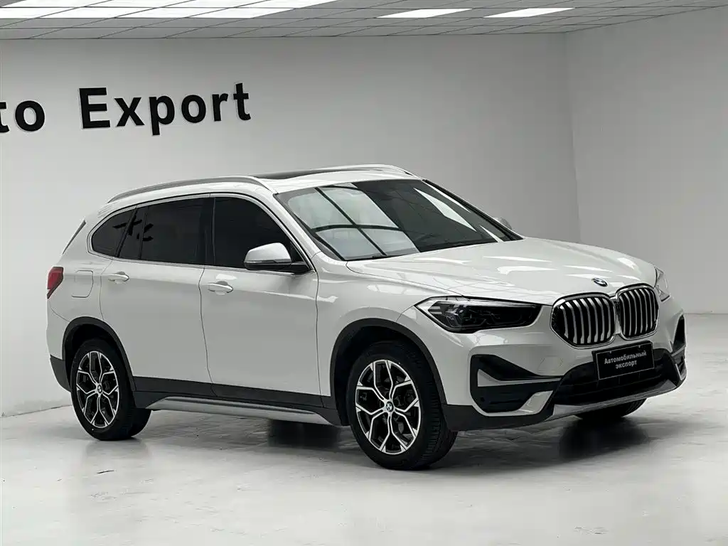 BMW X1 — фото 3