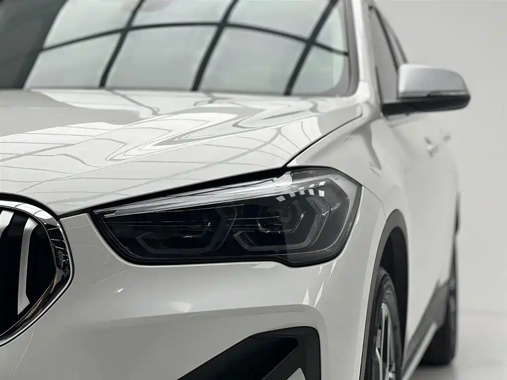 BMW X1 — фото 4