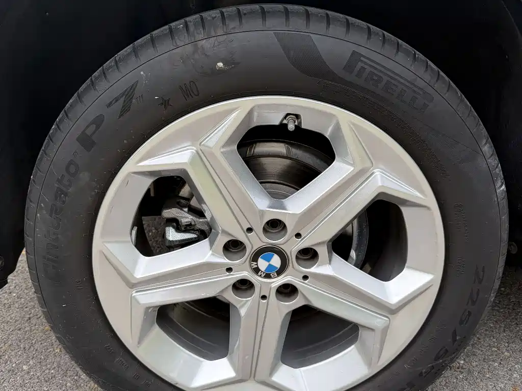 BMW X1 — фото 25