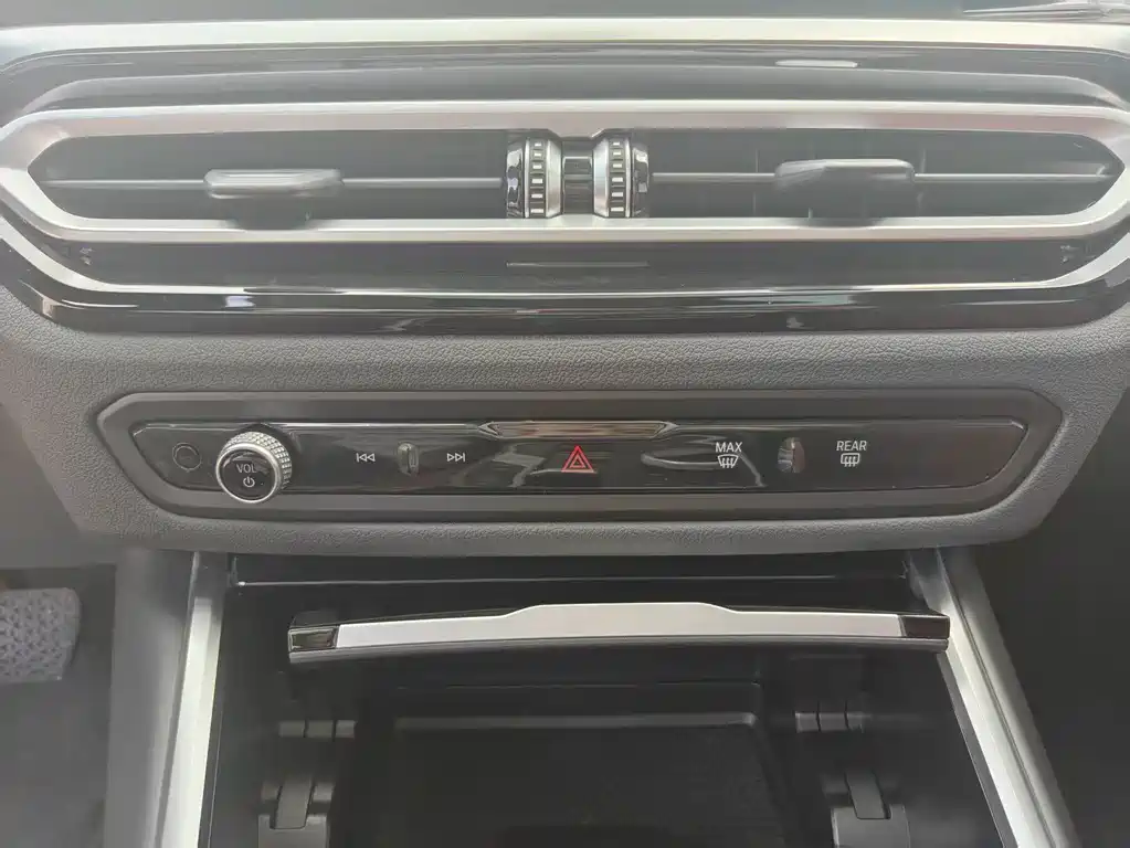 BMW 3 Series — фото 15