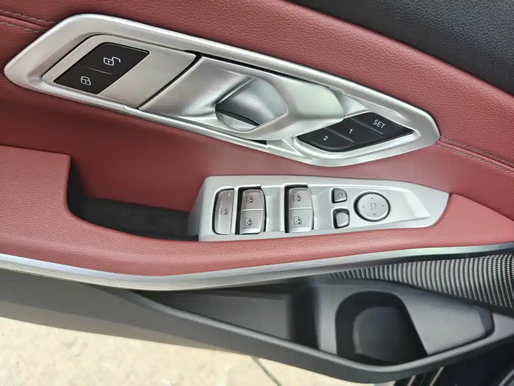 BMW 3 Series — фото 18