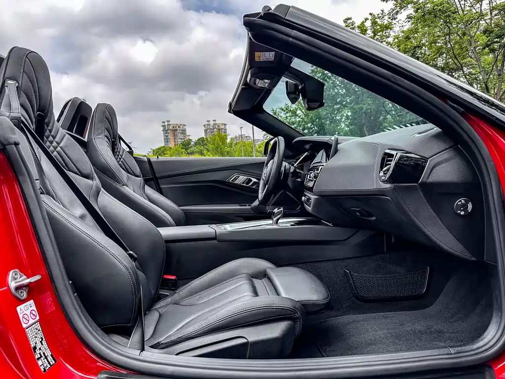 BMW Z4 — фото 15