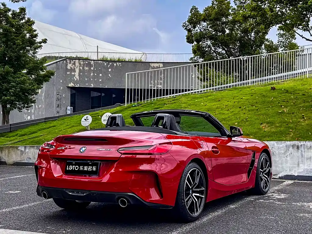 BMW Z4 — фото 4