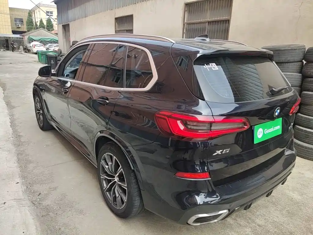 BMW X5 (Import) — фото 5