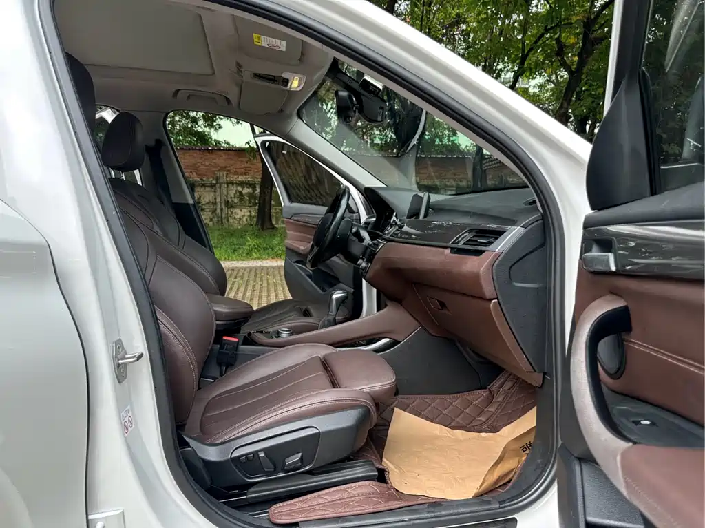 BMW X1 New Energy — фото 8